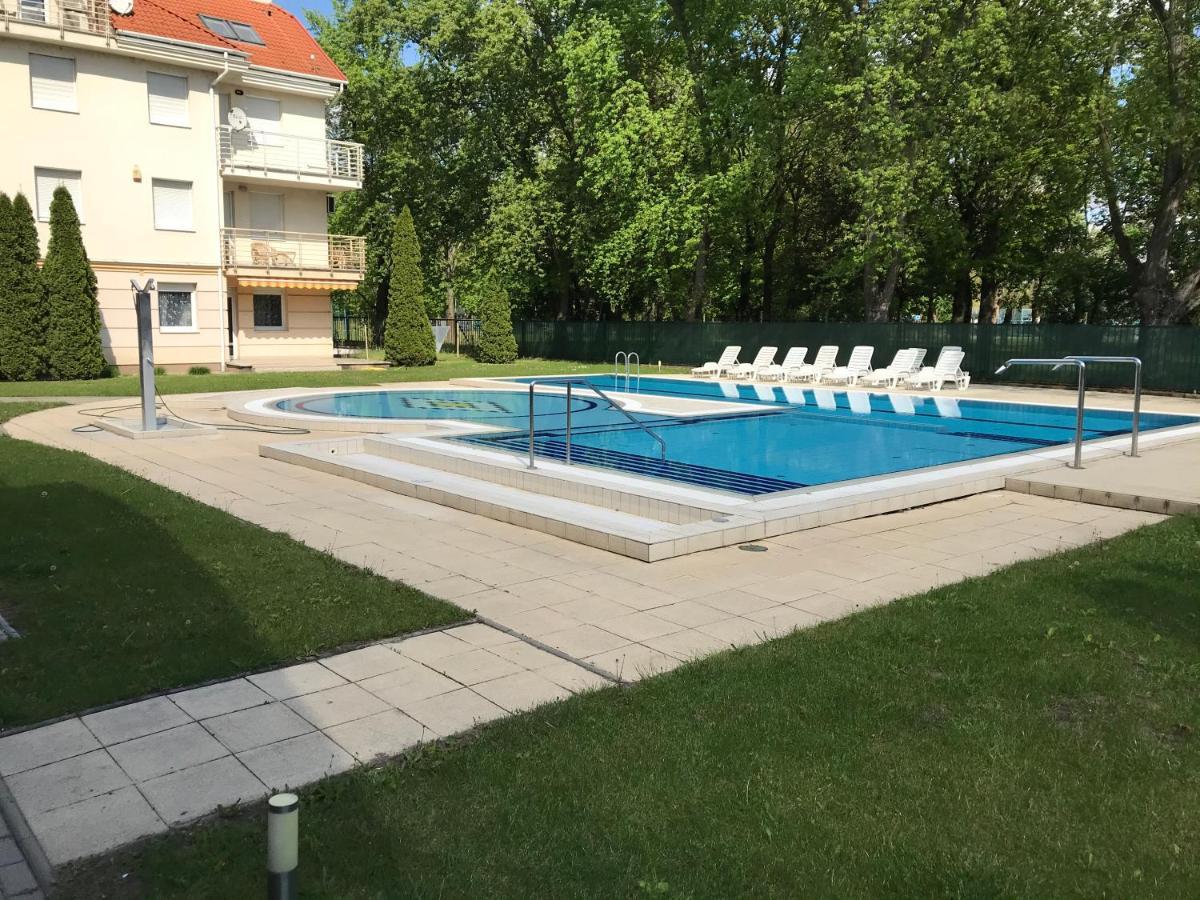 Hajdúszoboszló Sport Apartman מראה חיצוני תמונה