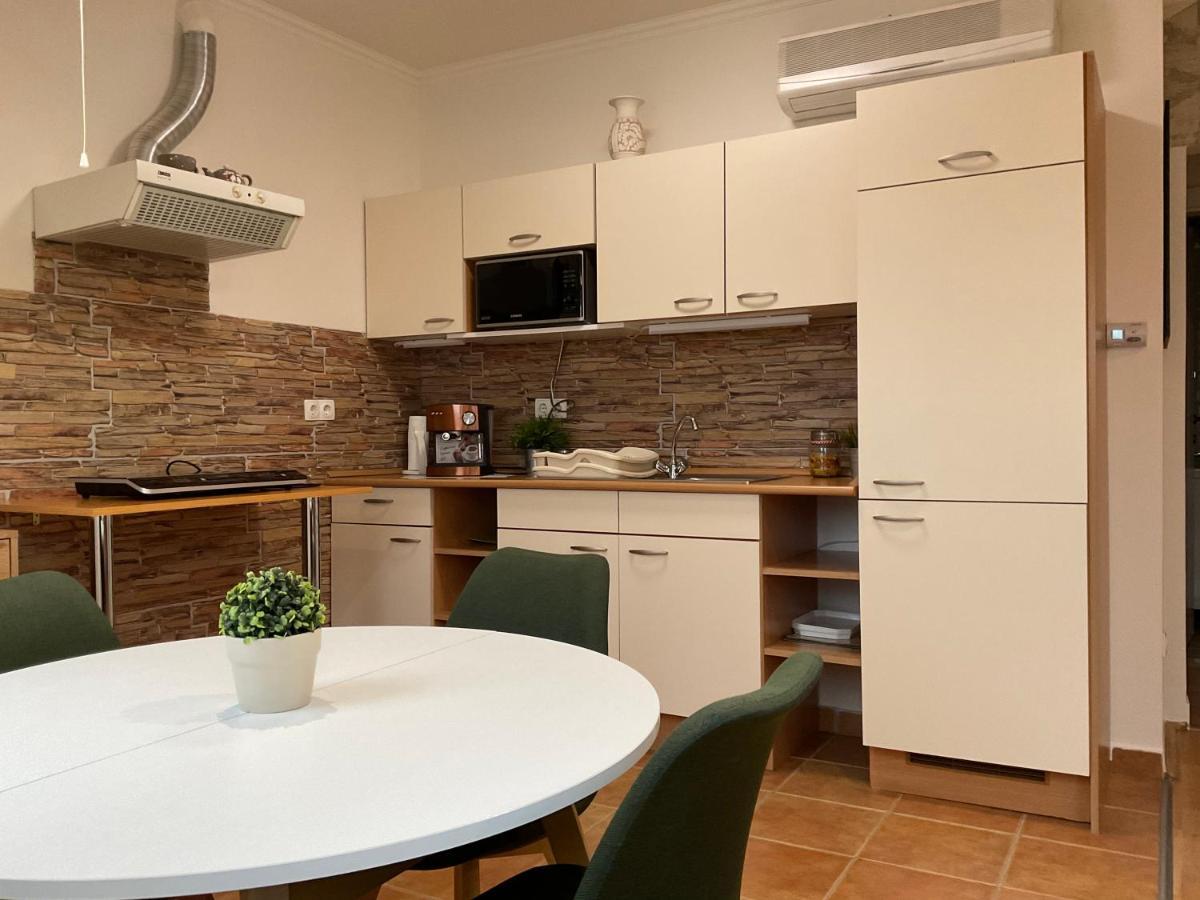 Hajdúszoboszló Sport Apartman מראה חיצוני תמונה